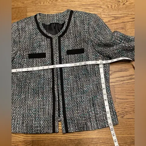 Daisy Fuentes collarless tweed blazer. Size Large