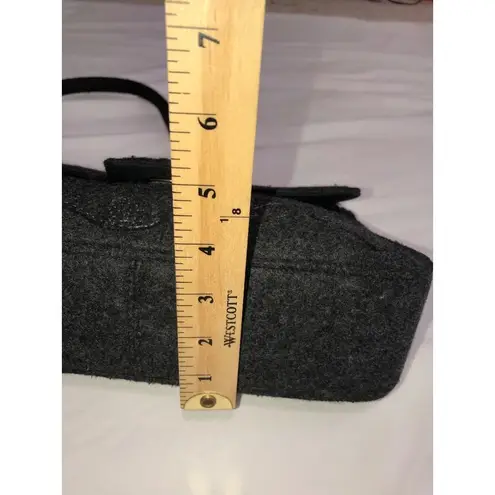 Villager Handbag Gray Textured Leaves Fabric Shoulder Bag Purse Fall Felted Liz Claiborne