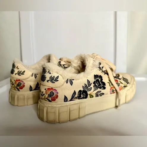 Farm Rio Cream Floral Faux Fur Lined Chunky Sole Sneakers 9