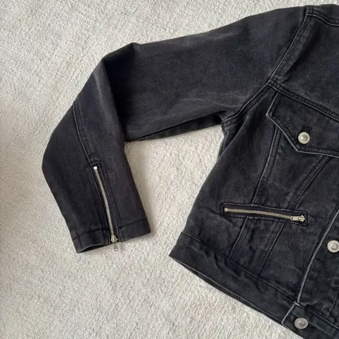 Women's Black Denim Jacket With Heart Floral Design Sz Medium Vintage Rare