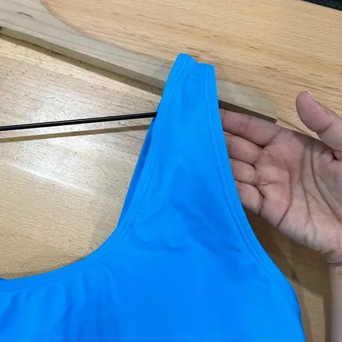 Halara Solid U Neck Bikini Top Swimsuit Sporty Blue NWT XL