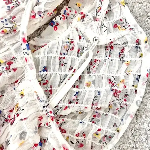 Pleione New Floral Bow Tie Keyhole Neck Smocked Sleeveless Blouse Ivory