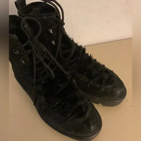 Seychelles women black metallic leather faux fur lace up combat boots size 6
