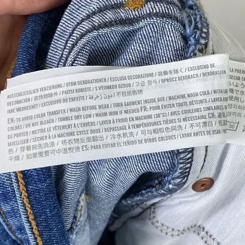 Abercrombie & Fitch Abercrombie Plus Size Medium Destroyed Ankle Straight Ultra High Rise Jeans 37