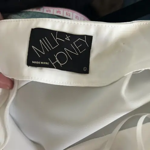 Milk and Honey One Shoulder Top White Rose Accent Party Cocktail Asymmetric Large