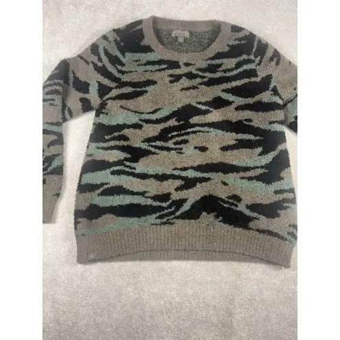 Barefoot Dreams CozyChic Seaside Crew Neck Pullover Sweater Camo Size Large