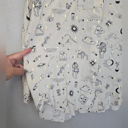 Vilagallo 30700 Cream Galaxy Print Shirt Black Size M