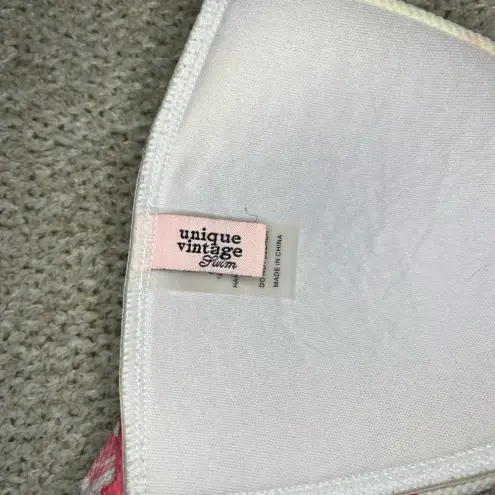 Unique Vintage  bikini swim top halter retro padded floral pink and white‎ size M