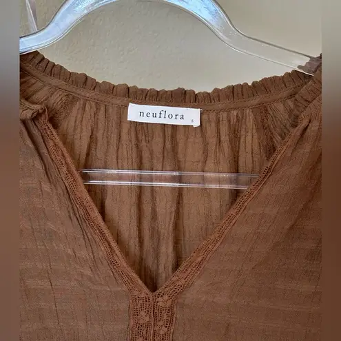 Beautiful Neuflora blouse Brown