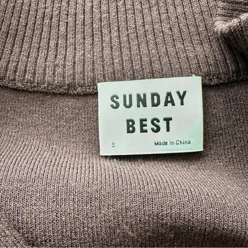 Aritzia Sunday Best chocolates Brown Half