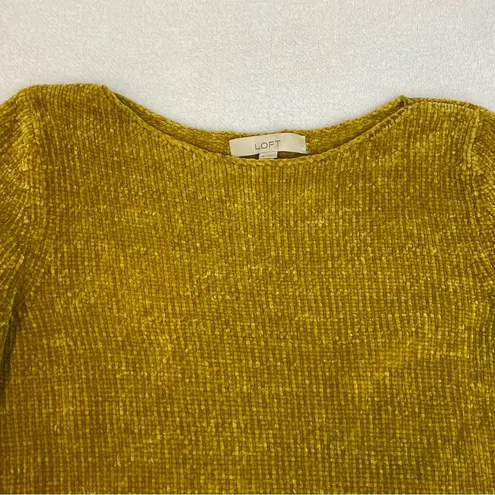 Loft  Golden Olive Crew Neck Sweater Womens M Medium Chunky Soft Knit Office