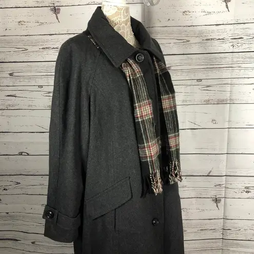 London Fog long charcoal gray over coat fall winter with scarf size 22 W