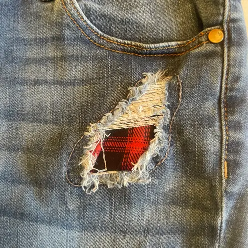 Judy Blue Size 9/29 Buffalo Plaid Patch Skinny Blue Ripped Denim Jeans JB8268DK