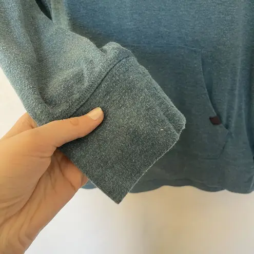 Gaiam athletic workout sweater cowl neck women's size M casual top comfortable