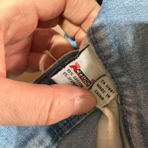 Acezung heavily embroidered boho straight leg hi rise jeans light wash size 10 Blue