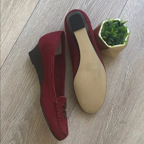 Coldwater Creek Red Beaded Loafers – Size 9.5