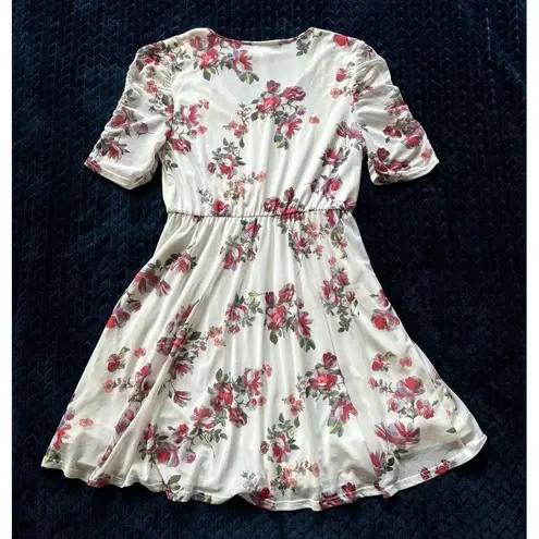 Maurice's  Womens White‎ Dress w Floral Casual Silky Sheer Overlay Size Small