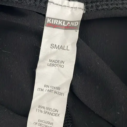 Kirkland Signature Women's capri Legging Zippered Back Key Pocket LIKE NEW