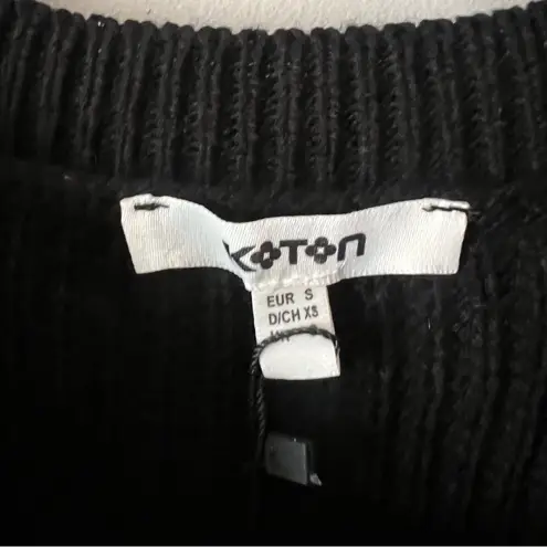 Koton Black Fuzzy Knit V