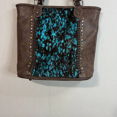Trinity Ranch Elegant Brown Tote with Blue Accents