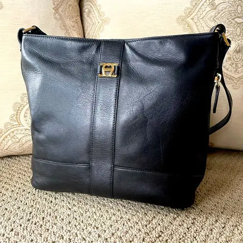 Etienne Aigner VTG Aigner Leather Shoulder Bag in Rich Black