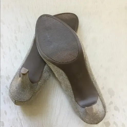 Kelly & Katie Dressy open toe pumps