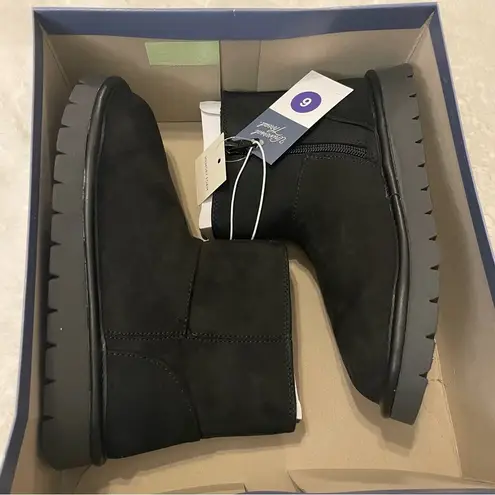 Universal Threads Universal Thread Faux Suede Boots Black Women's Size 6