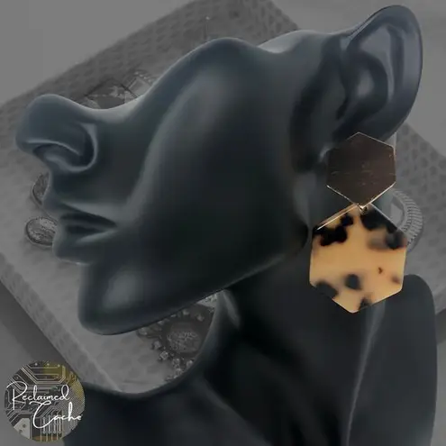 Tan and Brown Geometric Drop Earrings