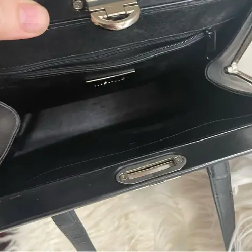 Mystique Collection Genuine Stingray Skin Black
Leather Handbag Vintage Purse Black