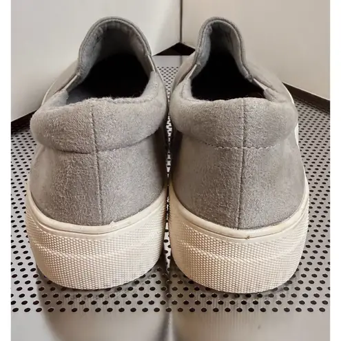 Soda Women's Gray Suede Slip-On Sneakers Shoes Size 6