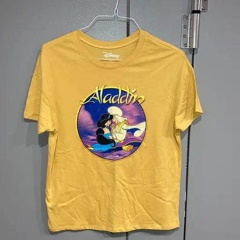 Disney  Aladdin T-shirt Size Large