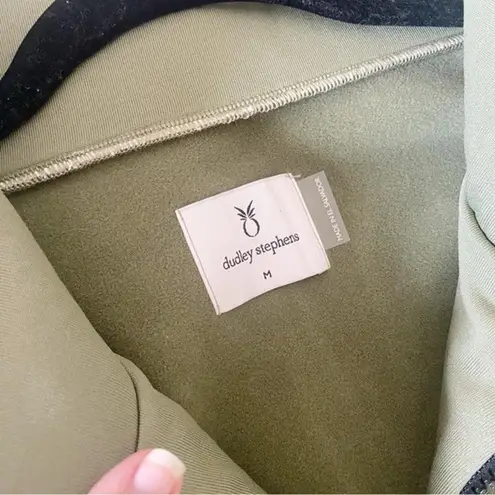 Dudley Stephens Dunning Quarter Zip Pullover in Power Stretch Army Green M $158 Size M