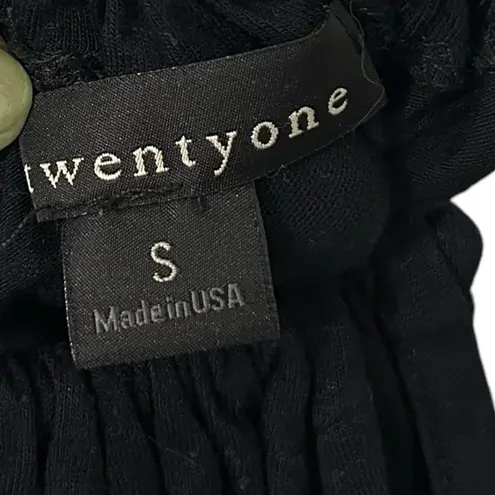 Twenty One Black Tank Top Neck Style Women’s Size Small Medium Stretchy Design!