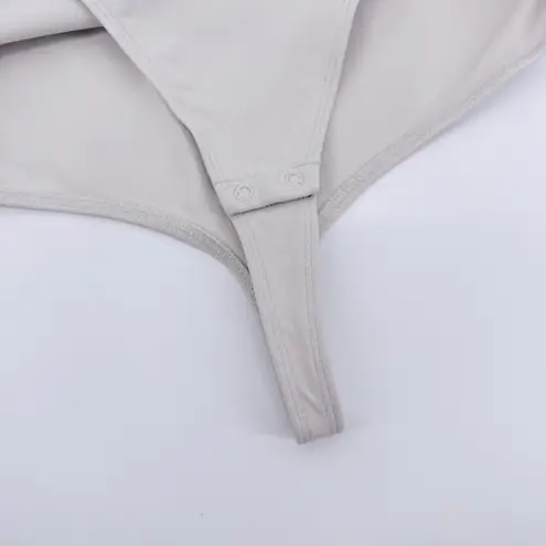 Babaton NEW NWT Aritzia Contour Polo Bodysuit Long Sleeve Matte Pearl Size Large