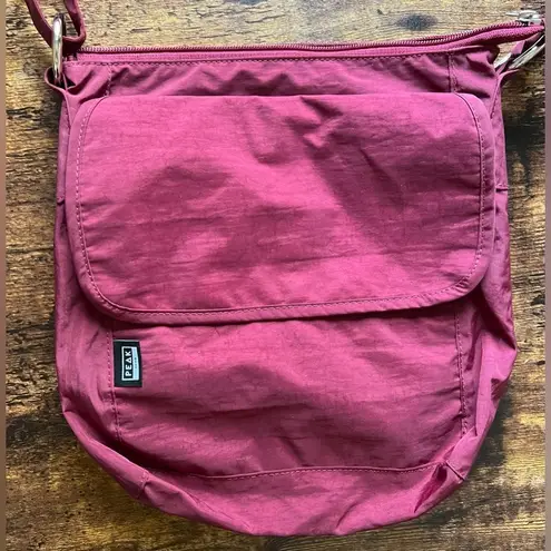 PEAK gear | ladies Return to Me crossbody handbag.