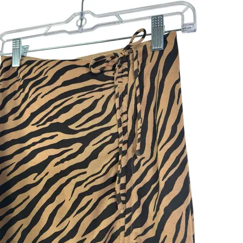 Princess Polly  Savannah Set Zebra Size 8 New Top Pre-Owned Skirt NWT Animal US 4