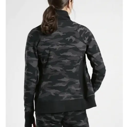Athleta  Triumph Full Zip Jacket Black Camo Sz 1X
