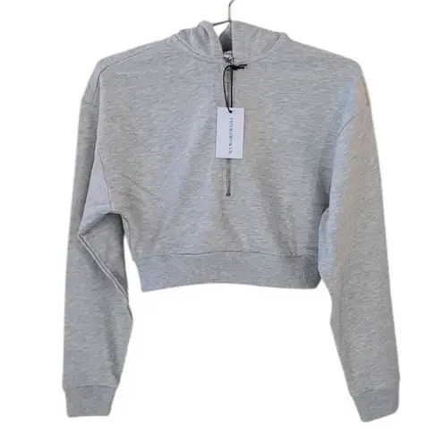 We Wore What NWT Cropped Half Zip Fleece Cotton Hoodie Long Sleeve XS Heather Grey