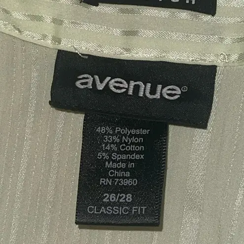 Avenue Light green Women's Button Down Shirt 3/4 sleeves top blouse size 26/28