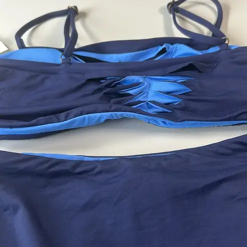Becca Bikini Women’s Size M Navy and Light Blue Bikini Swim Origami Cutouts Sexy