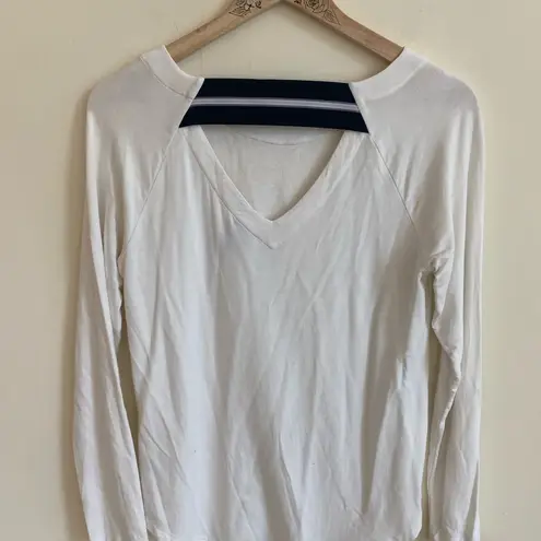 CAbi  Center Sweatshirt 5555 White Open Back Womens Size XS Casual Pullover