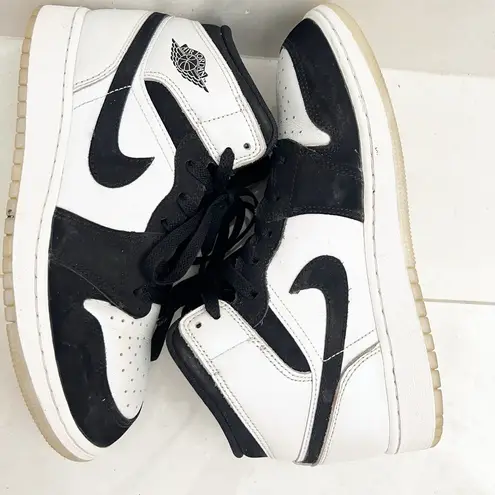 Nike  Air Jordan Diamond Shoes Sneakers Size 6.5 Youth equivalent 8 women’s