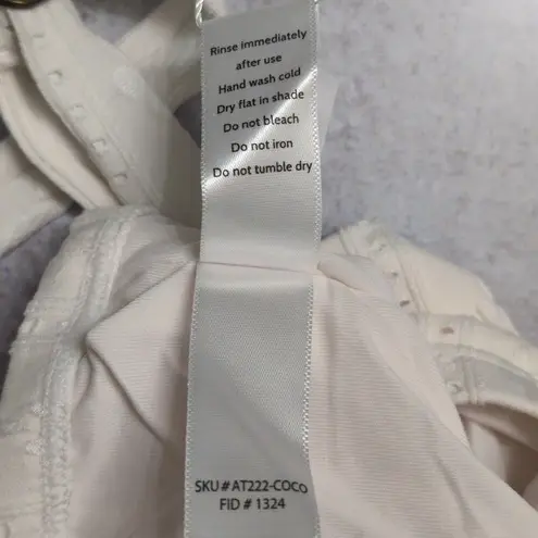 ANDIE Belmar Top Coco Bikini Triangle Swimwear Bathing Suit Twisted Size M New