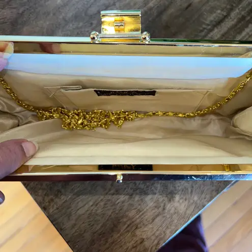 Jessica McClintock Champagne Gold Pleated Clutch Evening Bag Chain Strap Formal