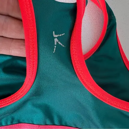 5/$25 Danskin now sports bra beathe XS