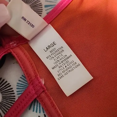 Frederick's of Hollywood Vintage Hot Pink Strappy Crop Top