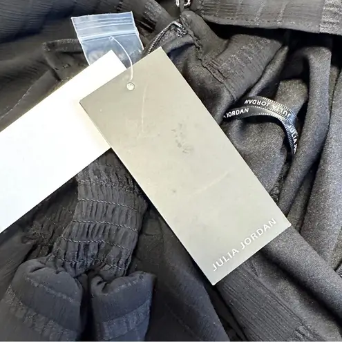 Julia Jordan Jumpsuit 6 Black Long Sleeves Elastic Neck Bow Polyester New