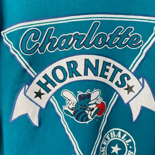 Nba Nutmeg Mills  Vintage 80's 90's Charlotte Hornets Sweatshirt Medium