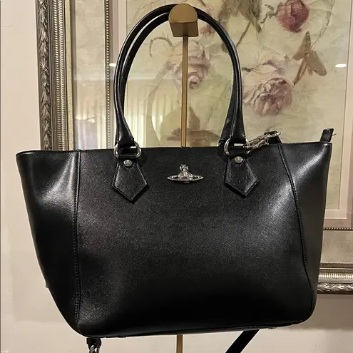 Vivienne Westwood Black Leather Tote - storage damage, needs edge coat
