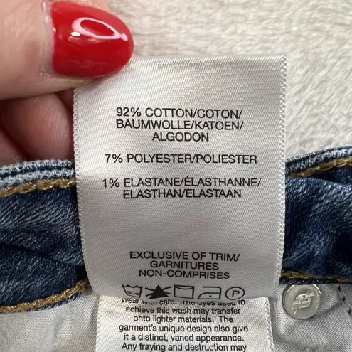 Silver Jeans Co. Sz 34 Bermuda Shorts Sure Thing High Rise 6.5 In Cuffed Stretch